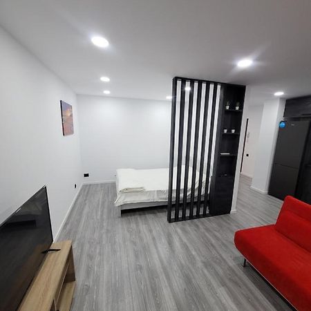 Studio 88 Boekarest Buitenkant foto